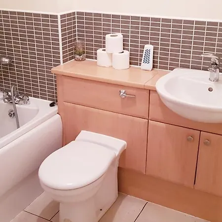 Sun Gardens Serviced 蒂诗上的索纳比